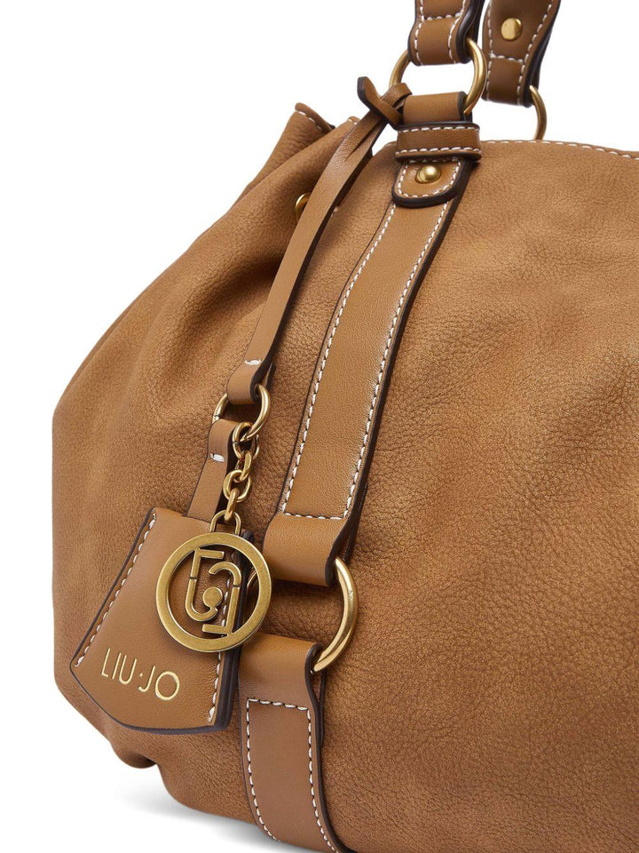 Borsa tote con ciondolo 