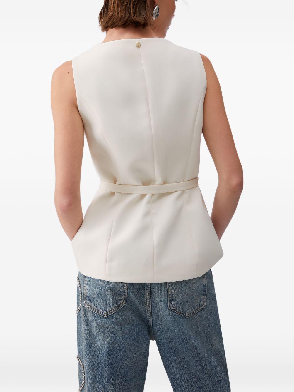Gilet con cintura 