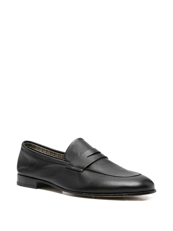 Mocassino nero in pelle 