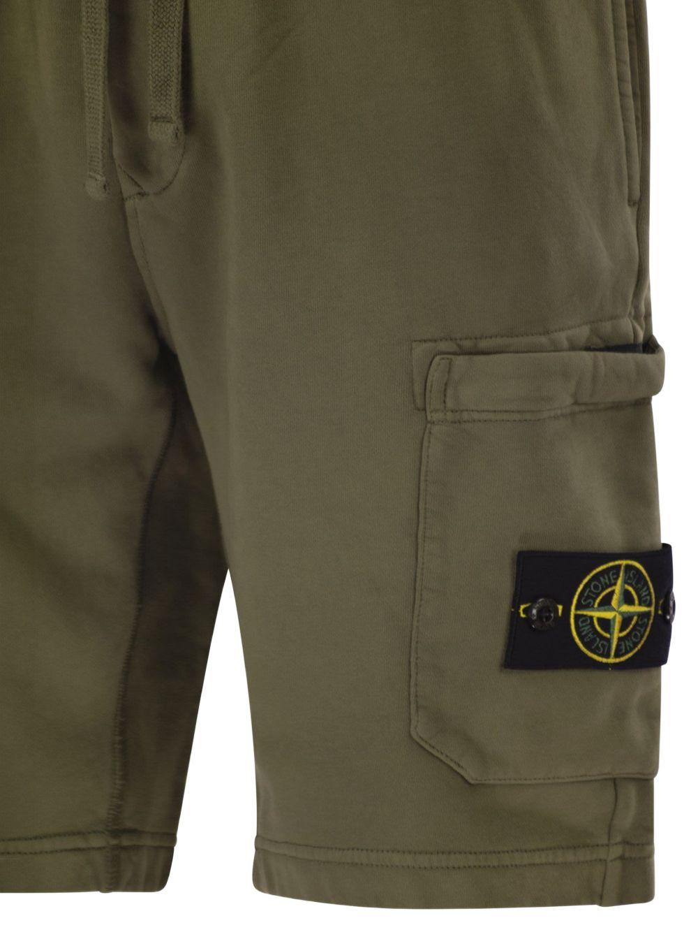 Shorts cargo verde militare 
