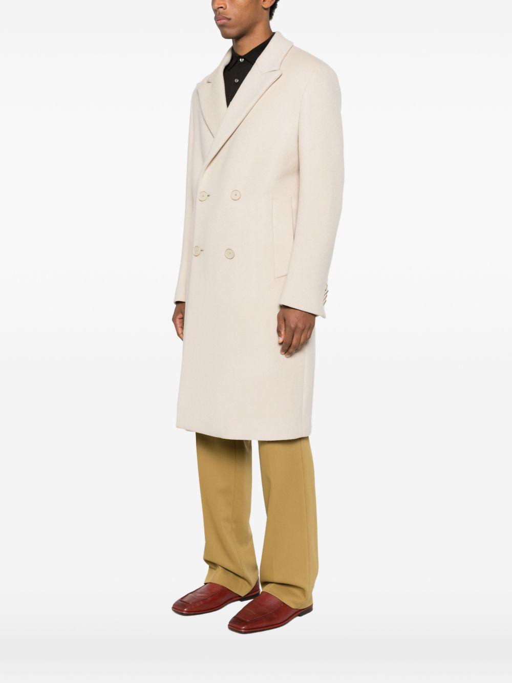 Cappotto doppiopetto color beige 