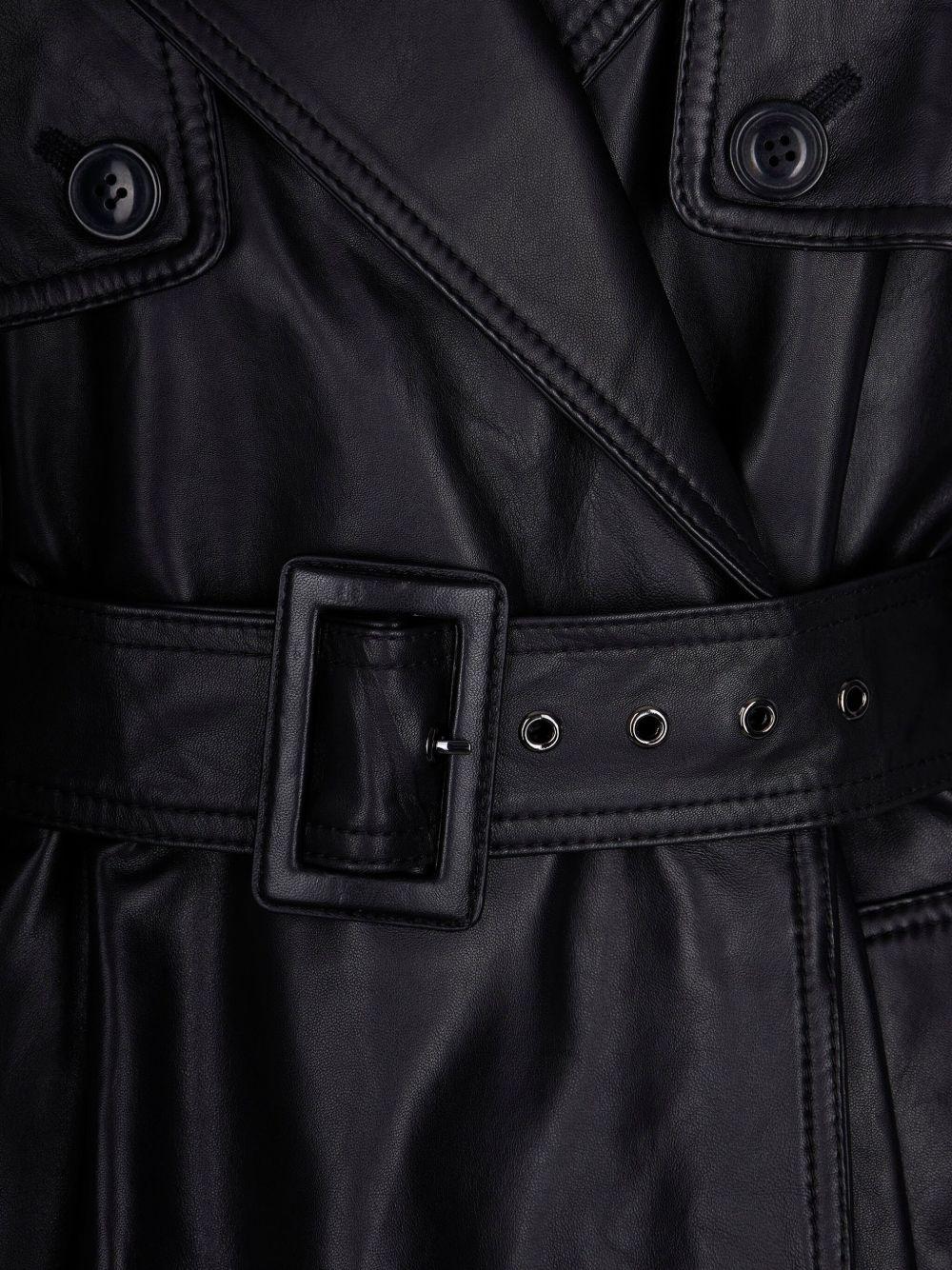 Trench " First Class" 