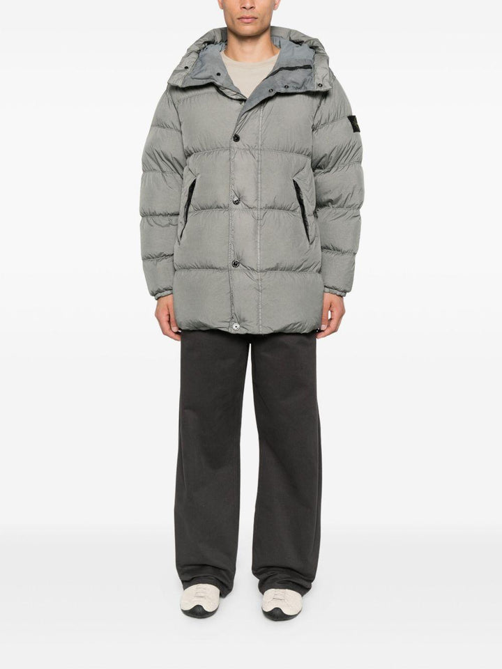 Cappotto grigio con cappuccio e coulisse in vita 