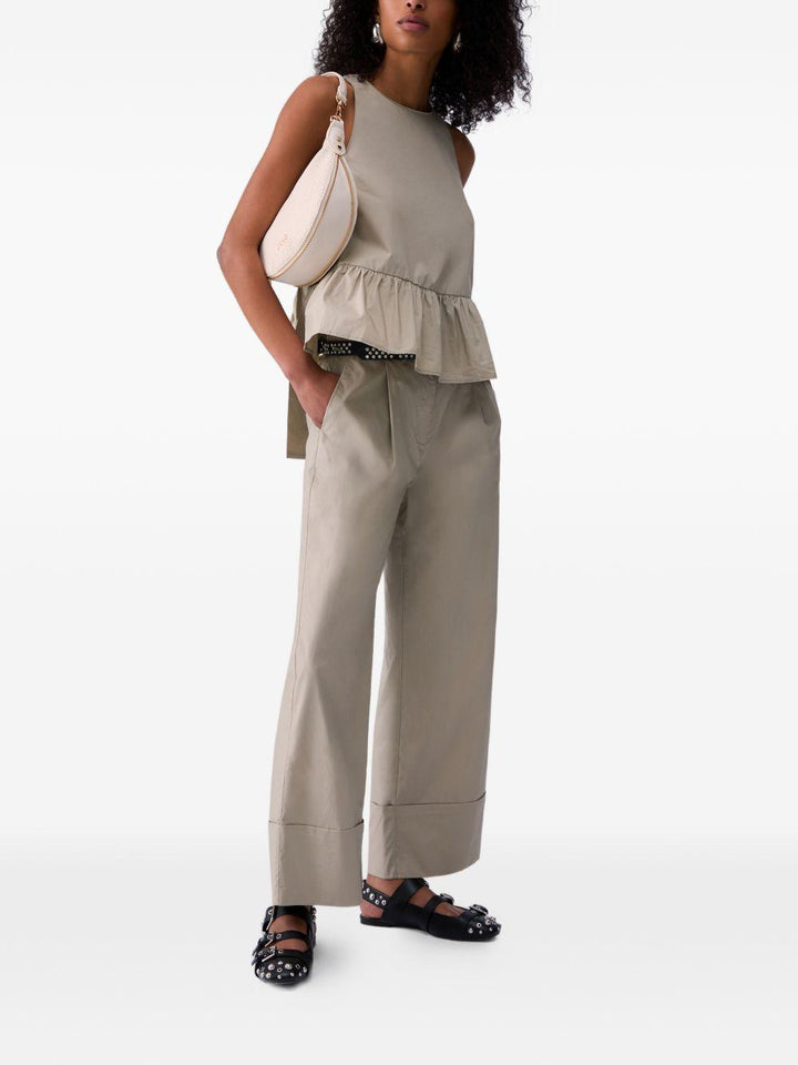 Pantaloni svasati 