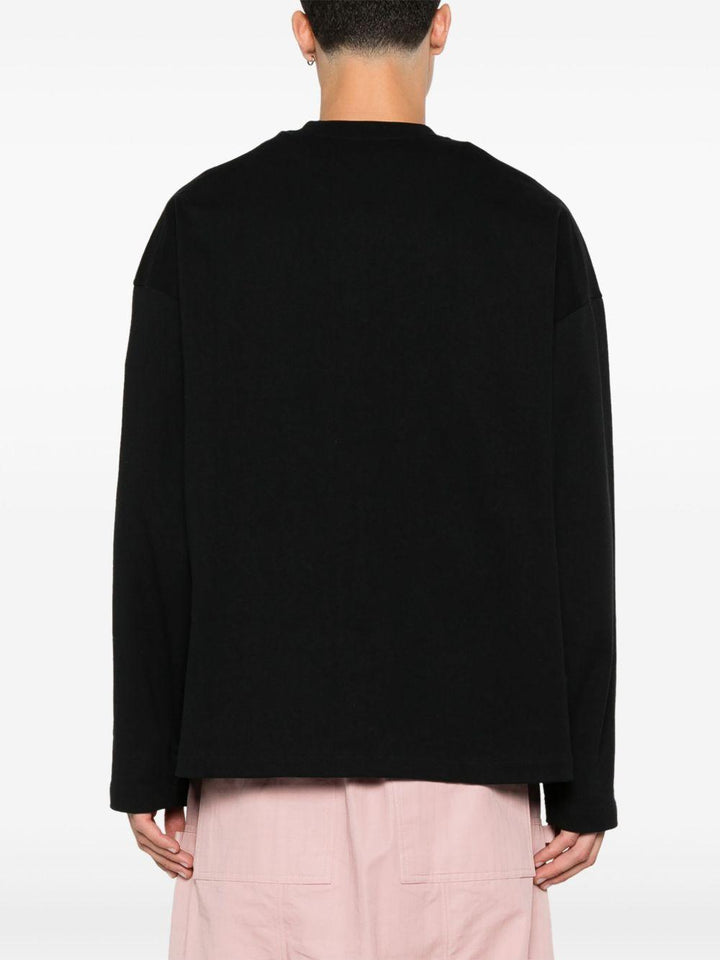 T-shirt nera con stampa 