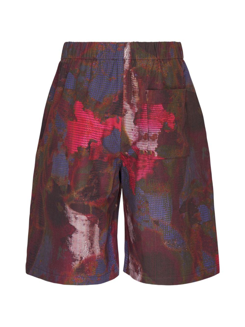 Shorts rossi con stampa 