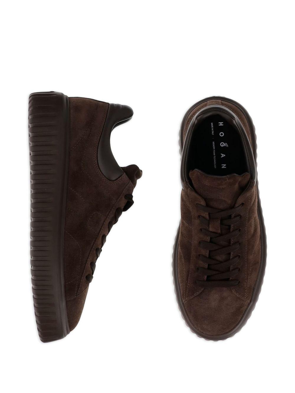 Sneakers marrone scuro in suede con suola extra leggera 