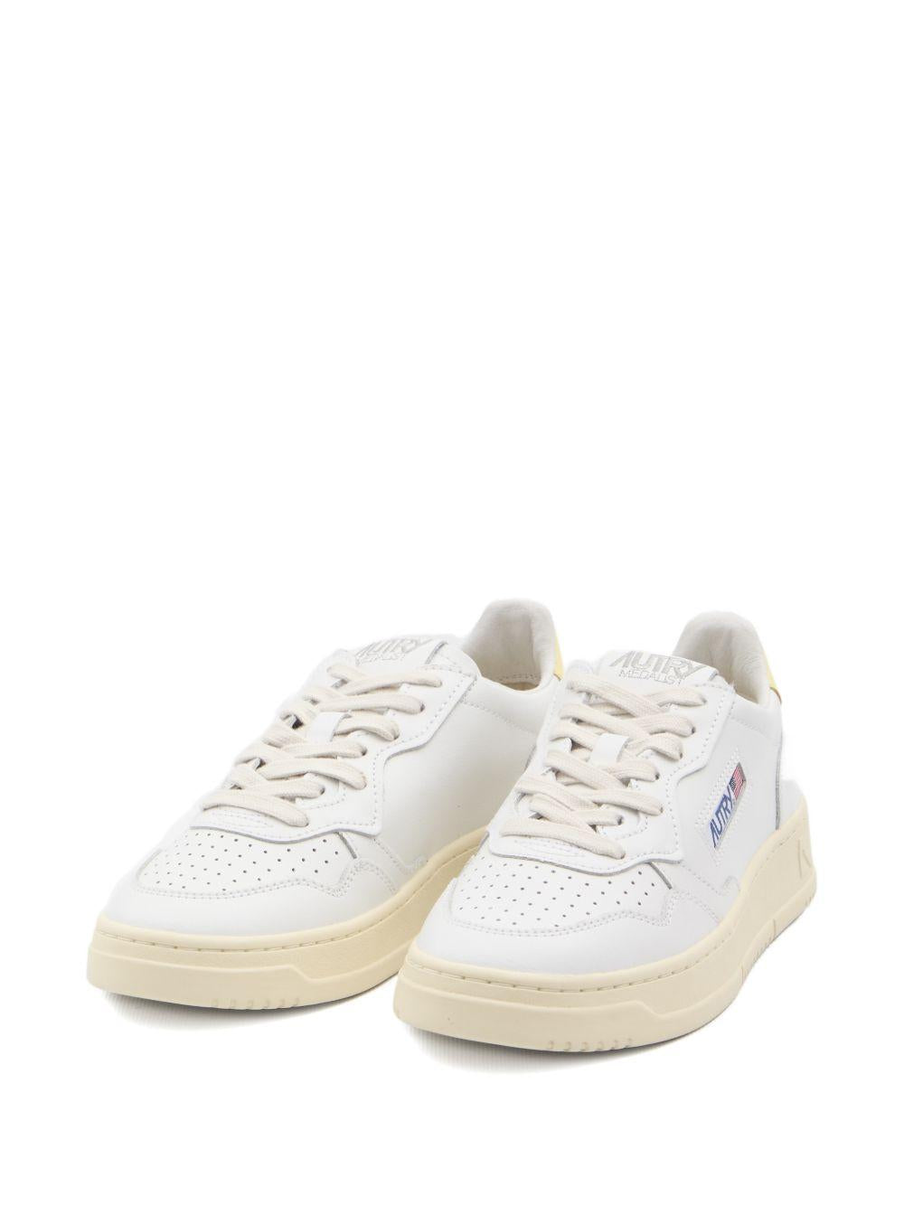 Sneakers Medalist 