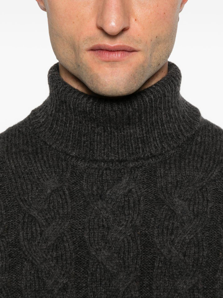 Maglione a collo alto grigio scuro