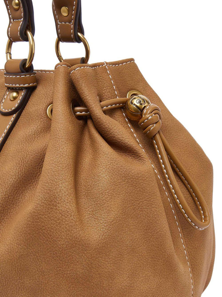 Borsa tote con ciondolo 