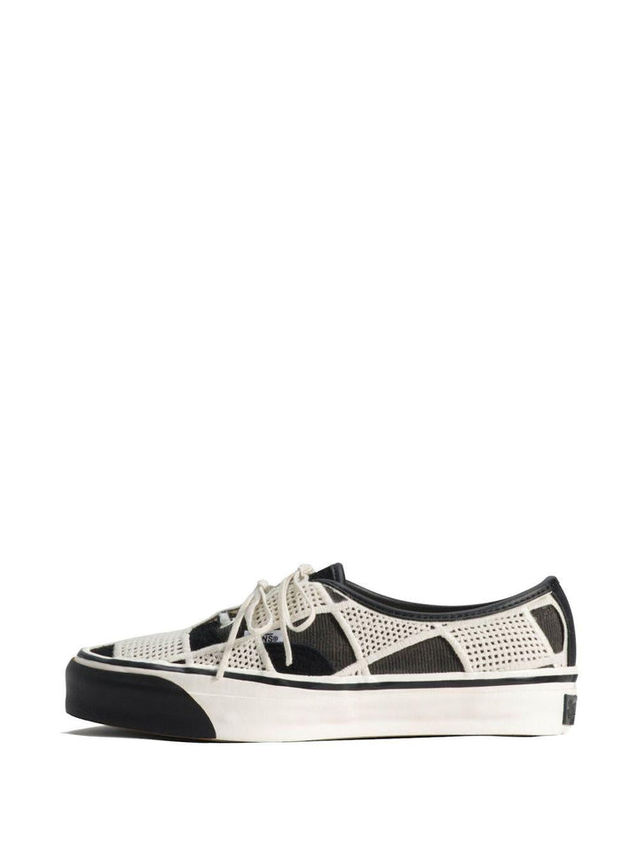 Sneakers LX Authentic 44 