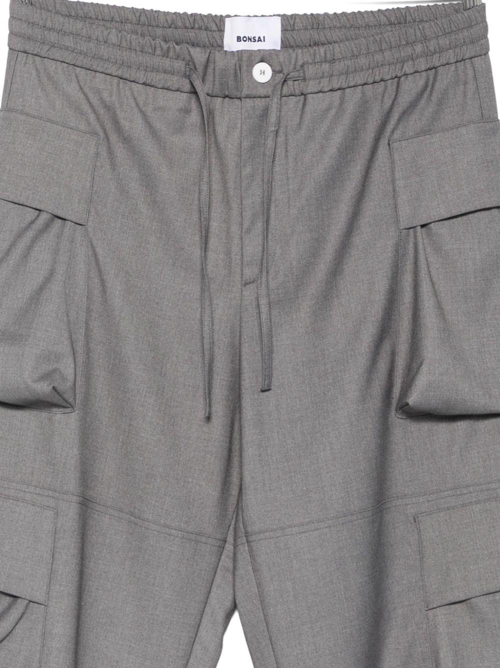 Pantaloni cargo grigi con coulisse 