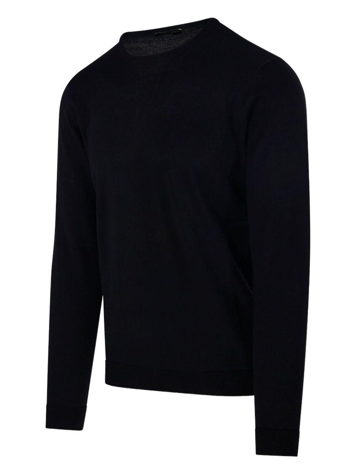 Maglione nero girocollo a maniche lunghe 