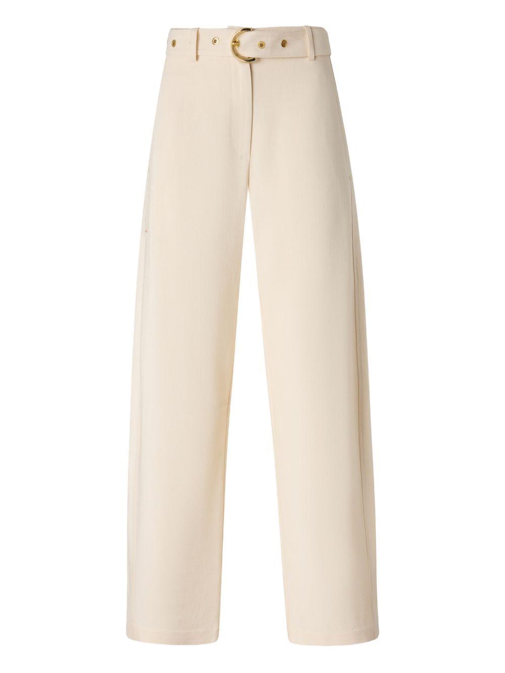 Pantaloni con cintura 