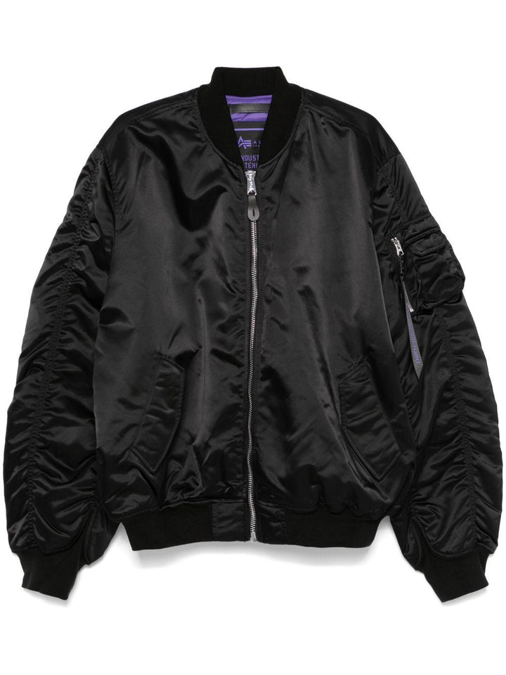 Bomber nero con zip 
