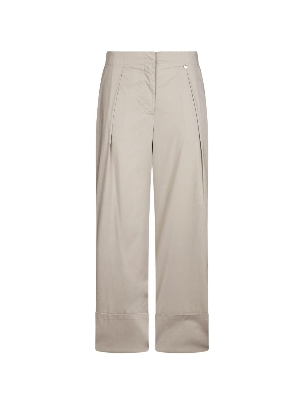Pantaloni svasati 