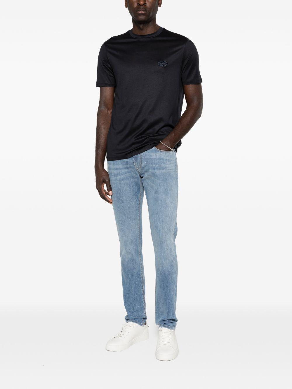 T-shirt blu navy con logo 