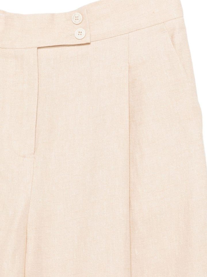 Pantaloni con bottoni 