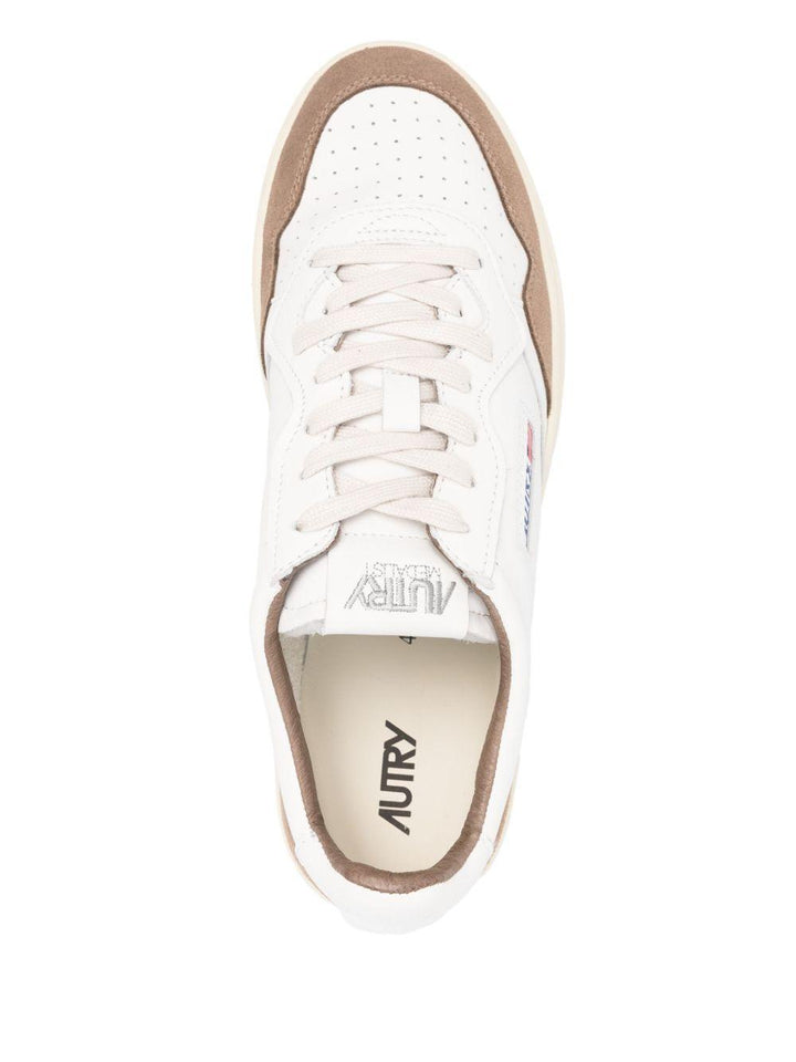 Sneakers bianche Medalist con inserti logo 
