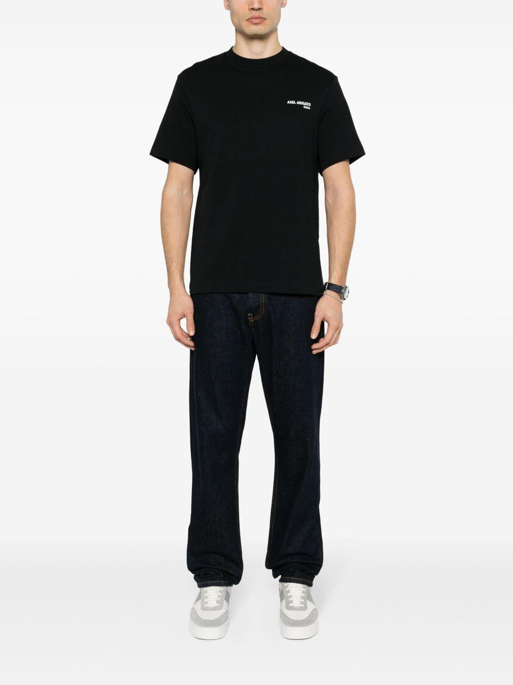 T-shirt nera con stampa 
