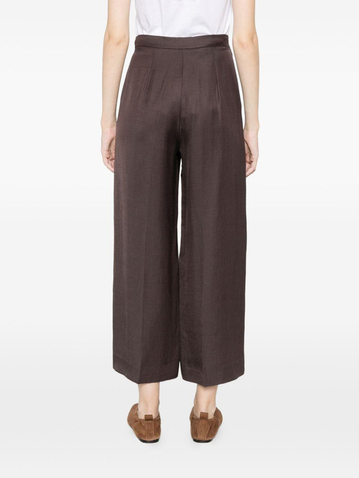 Pantaloni con piega 