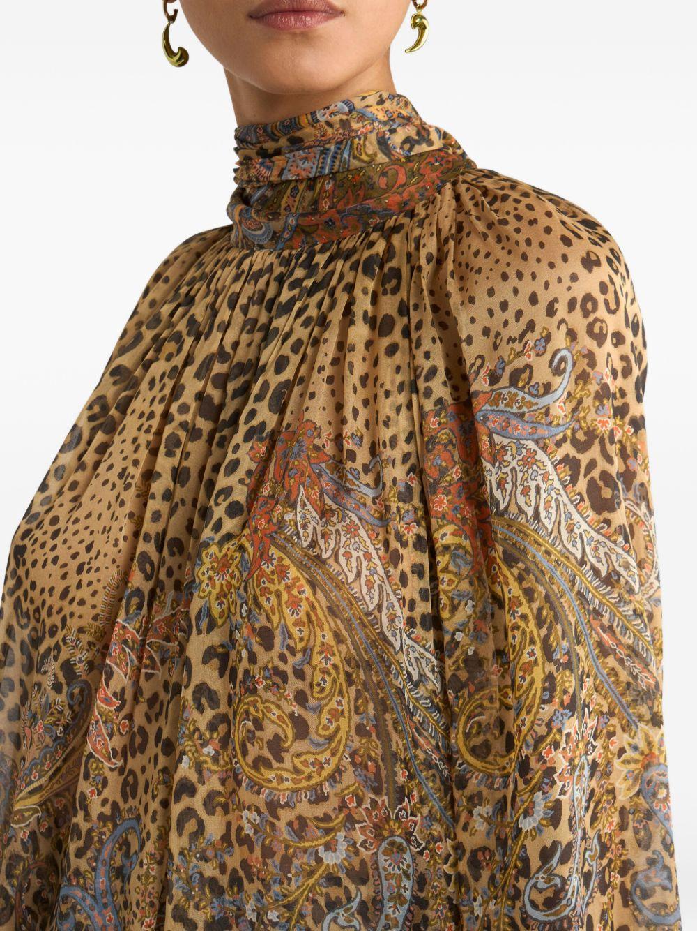 Top con stampa paisley animalier 
