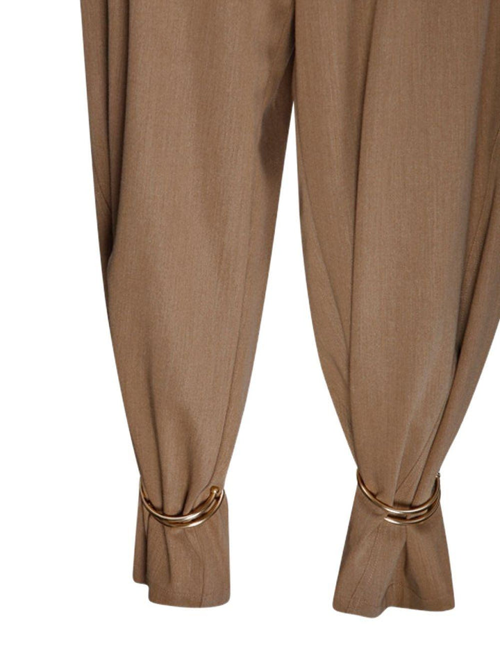 Pantaloni affusolati con pieghe 