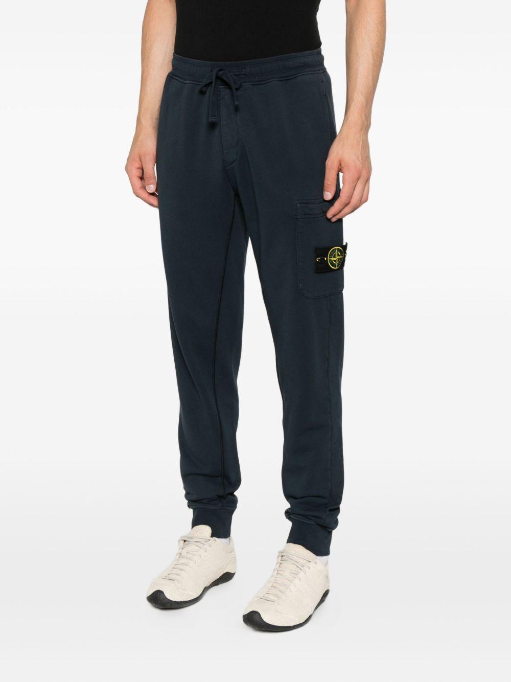 Pantaloni sportivi blu navy con tasca applicata 