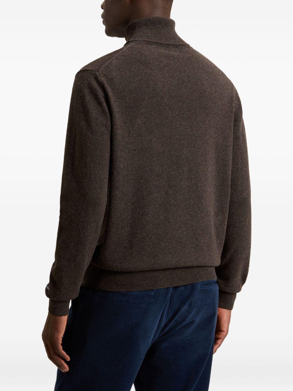 Maglione a collo alto marrone 
