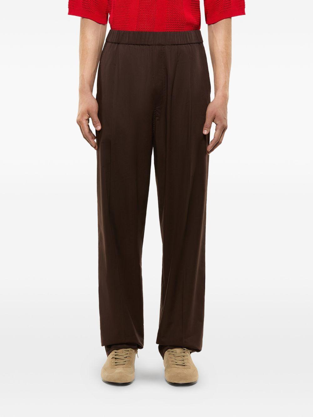 Pantaloni cioccolato con ricamo 