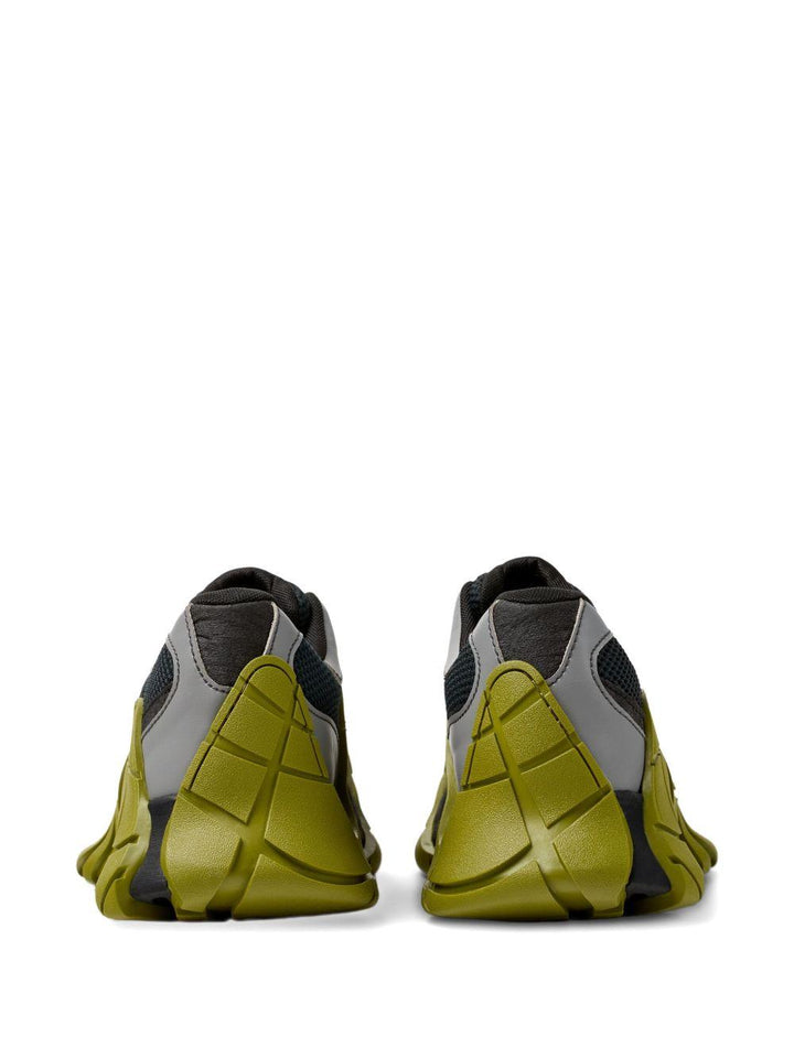 Sneakers Tormenta scolpite verde oliva e grigie 