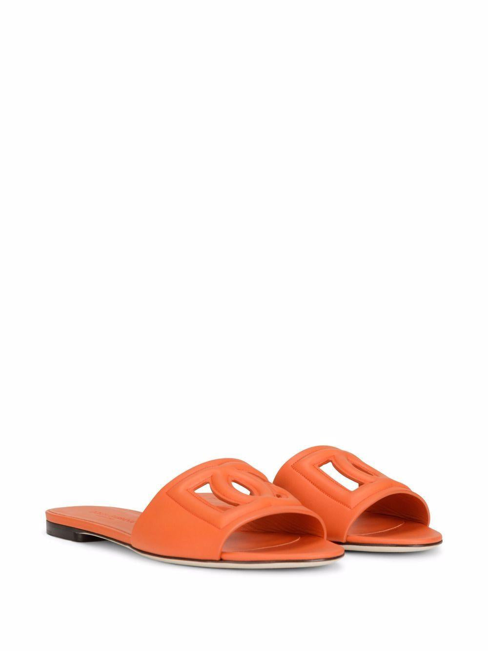 Sandali in pelle con logo DG 