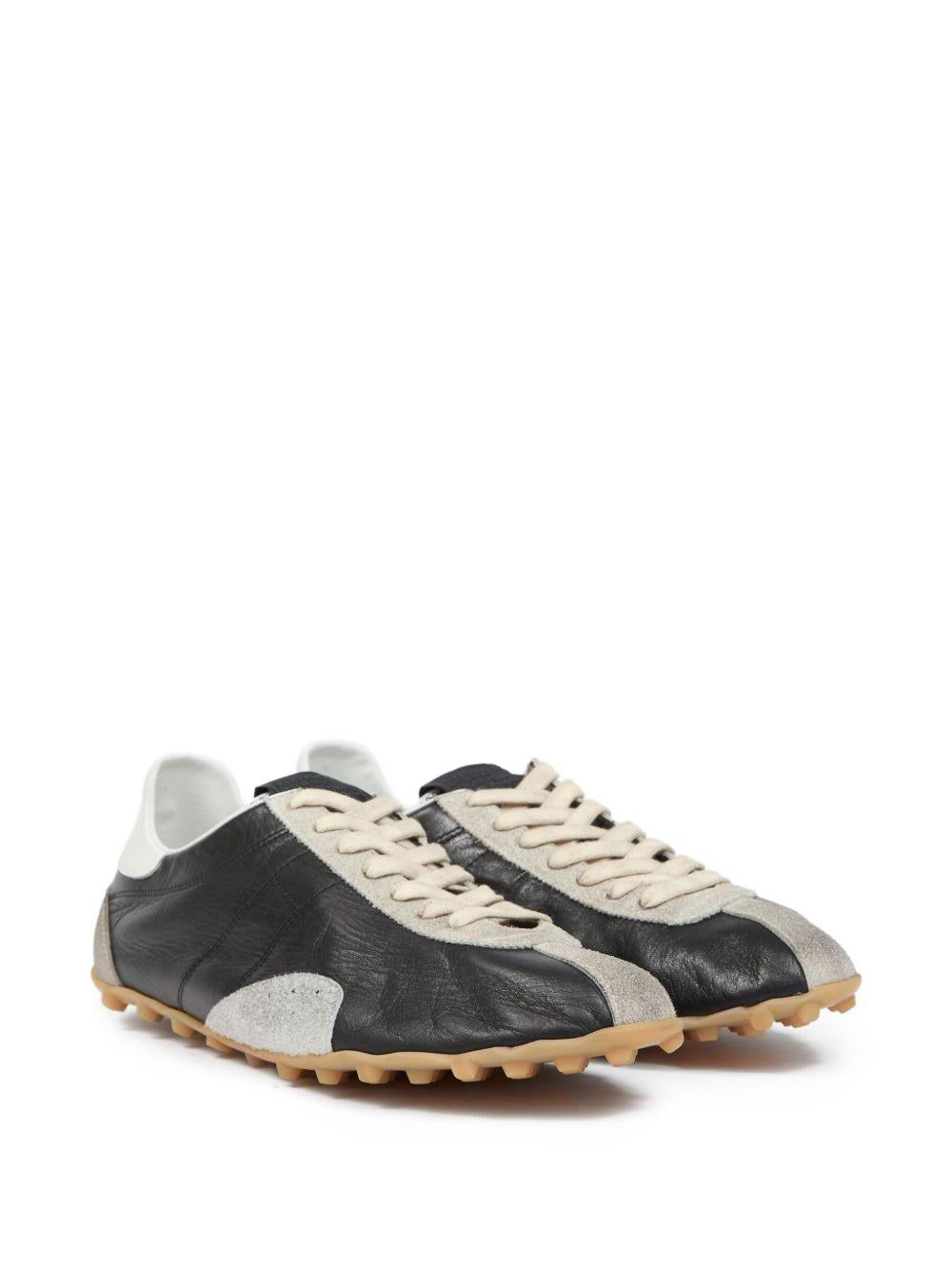 Sneakers con inserti in pelle scamosciata black/gray 