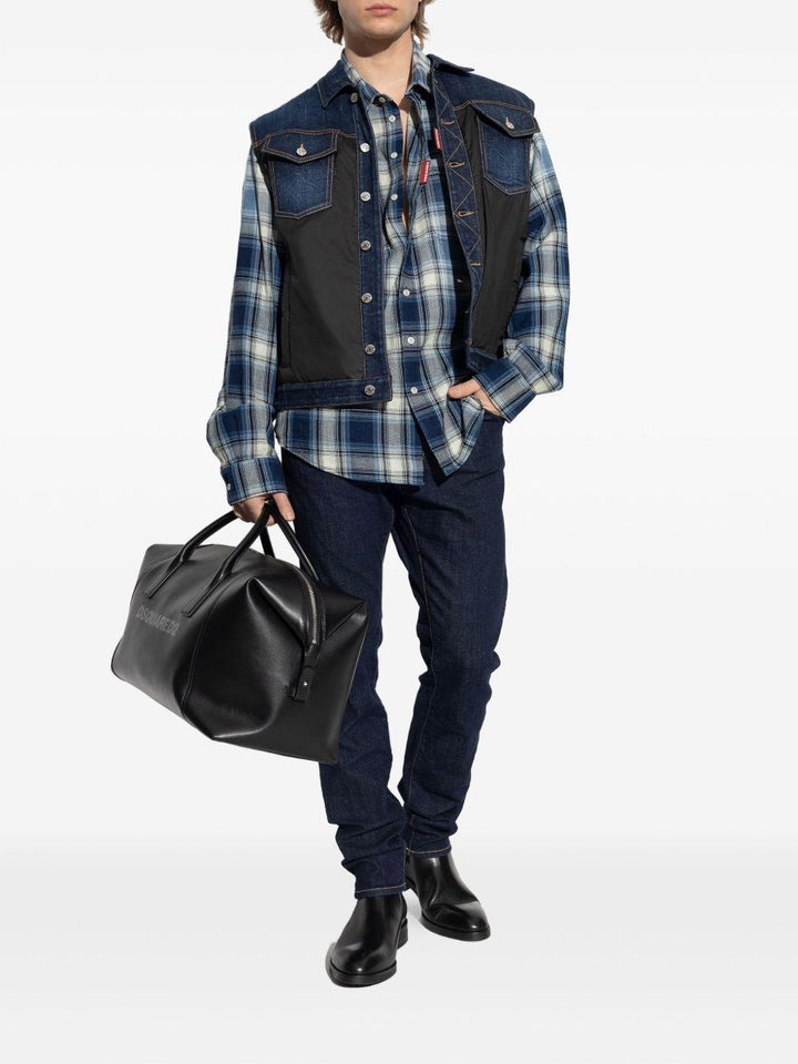 Jeans blu navy in cotone con applicazione logo 