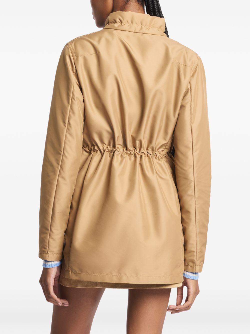 Parka con zip 