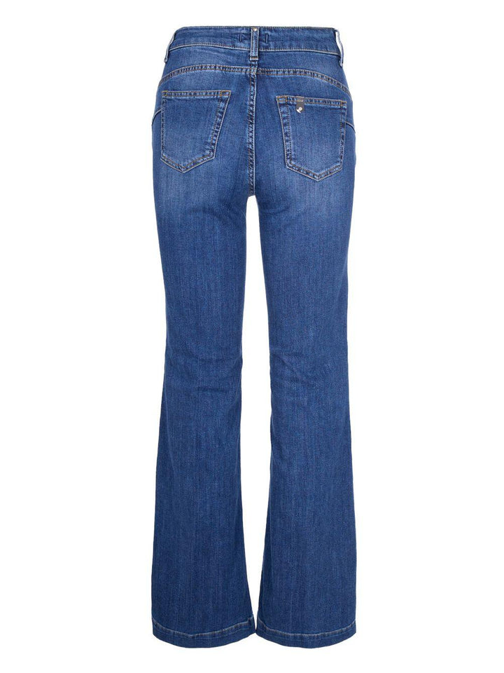 Jeans con bottoni 
