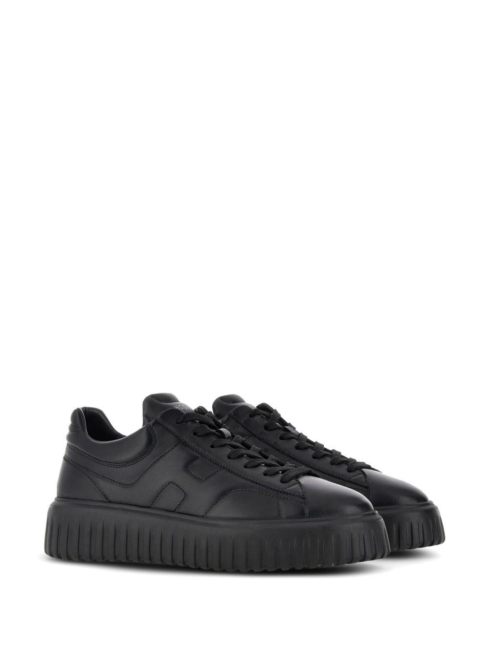 Sneakers nere in pelle con logo ricamato 