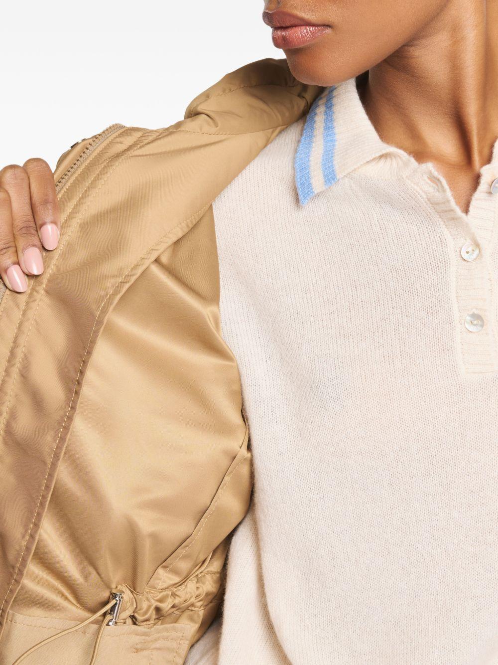 Parka con zip 