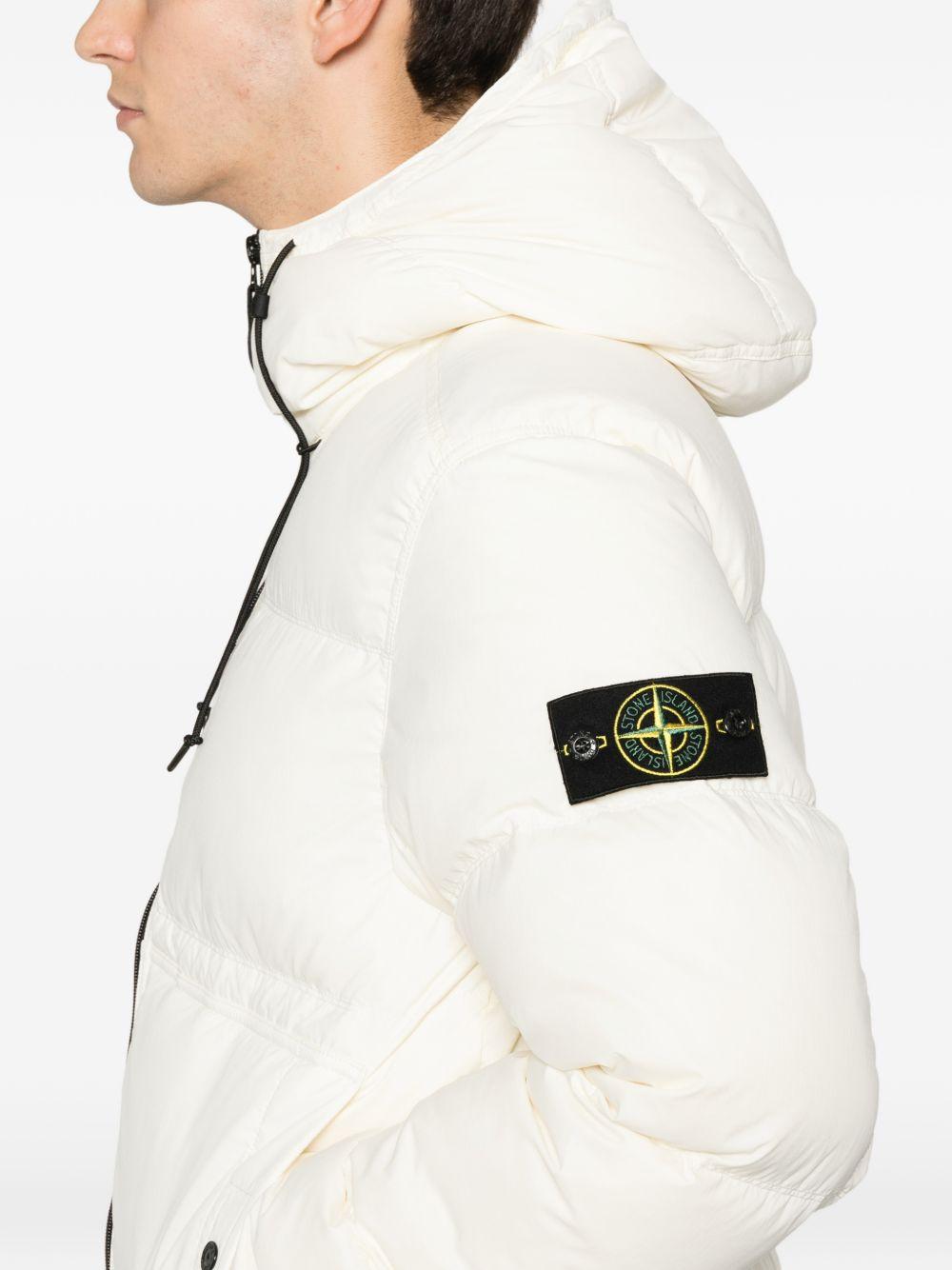 Piumino bianco con cappuccio e zip