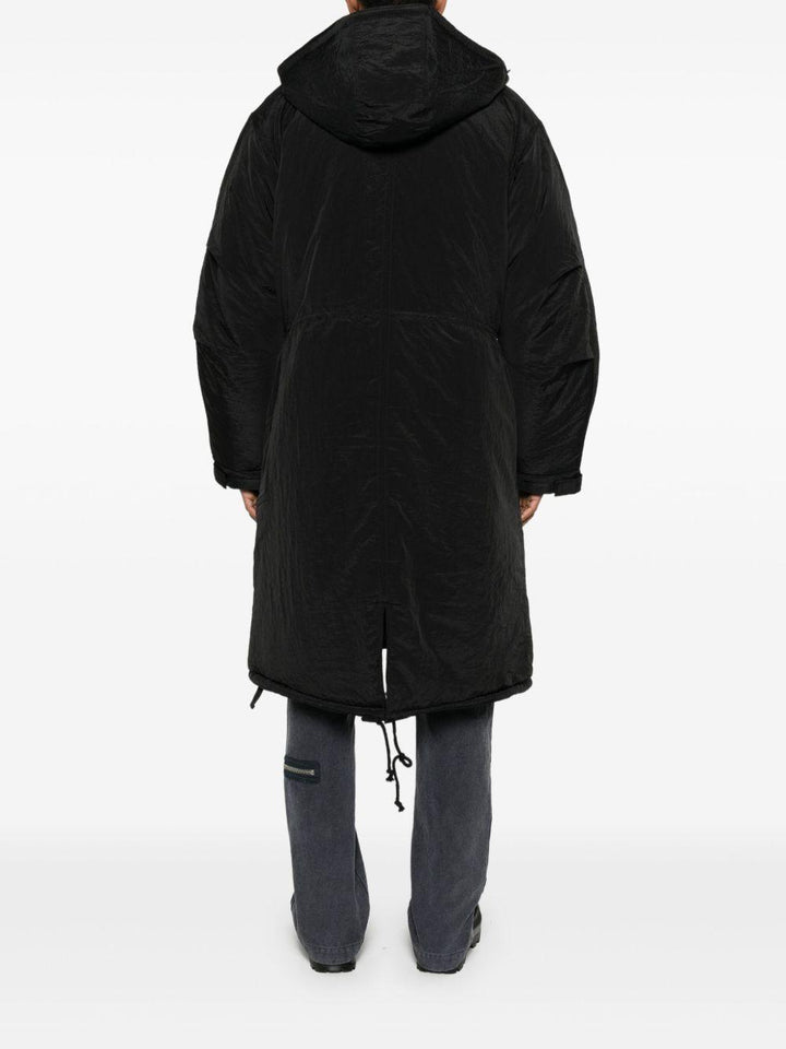 Cappotto imbottito con cappuccio nero 