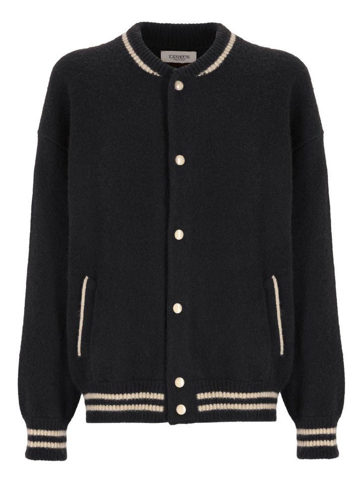 Bomber nero in maglia 