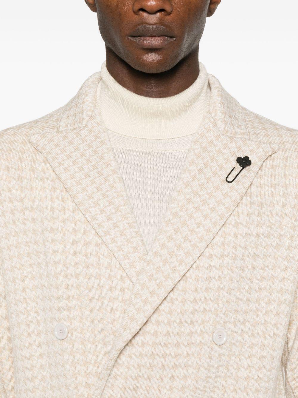 Giacca doppiopetto beige con motivo pied-de-poule 