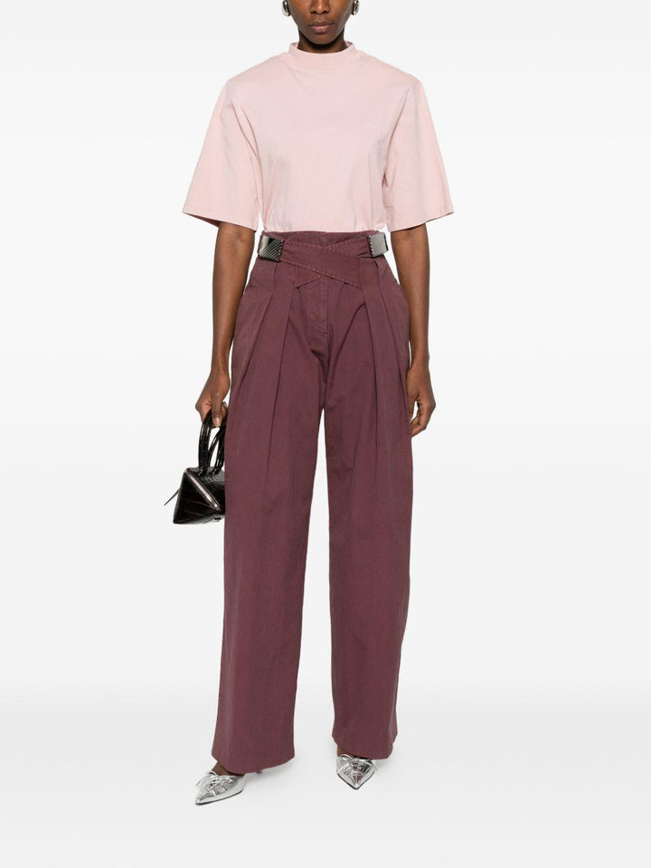 Pantaloni con fibbie 