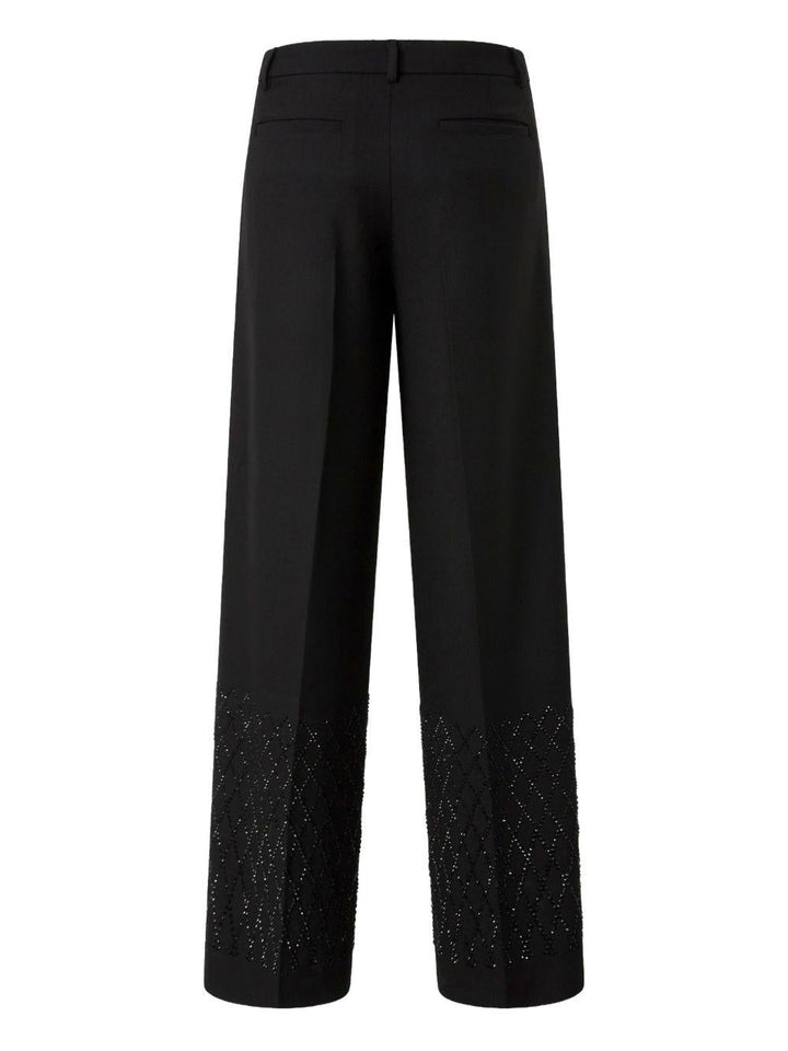 Pantaloni svasati 