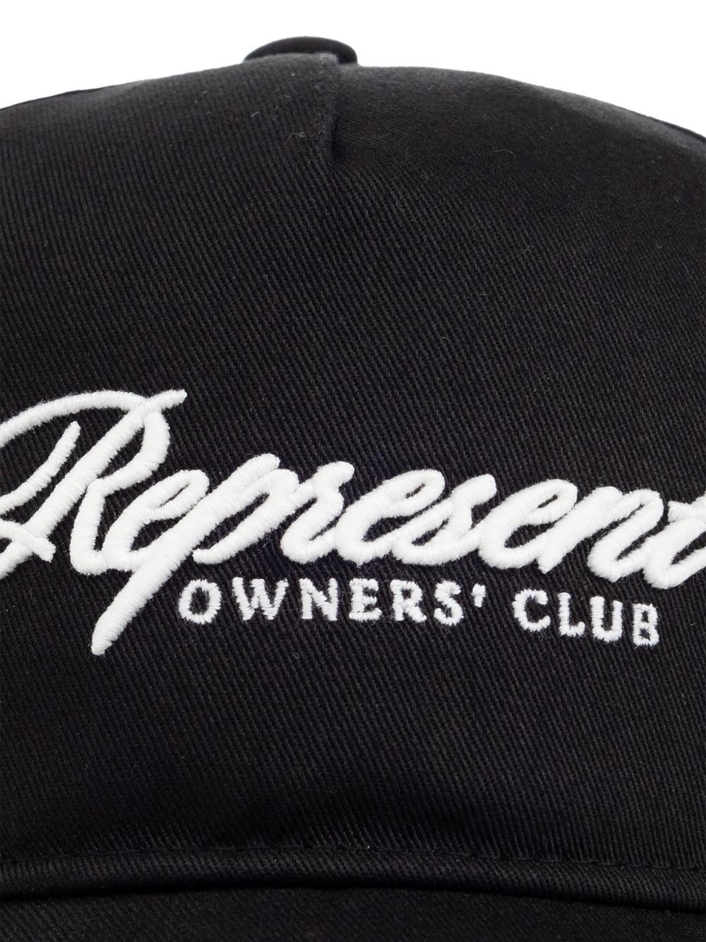 Cappello da baseball nero con logo ricamato 