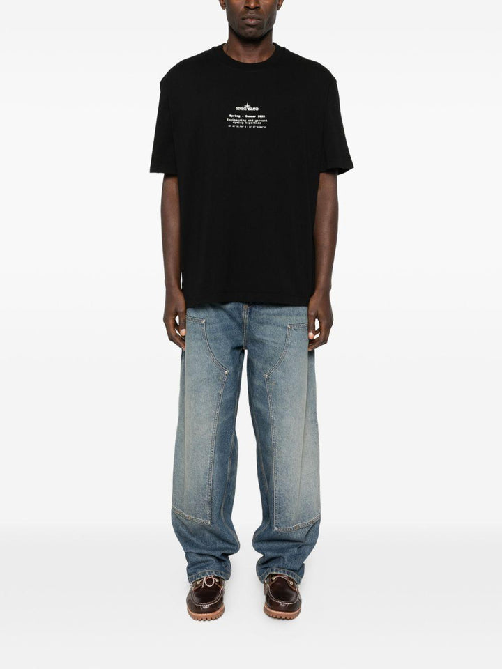 T-shirt nero con logo