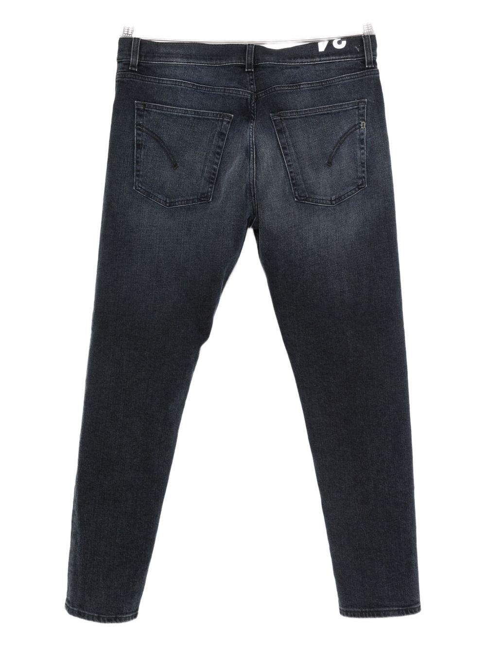 Jeans blu con passanti per cintura 