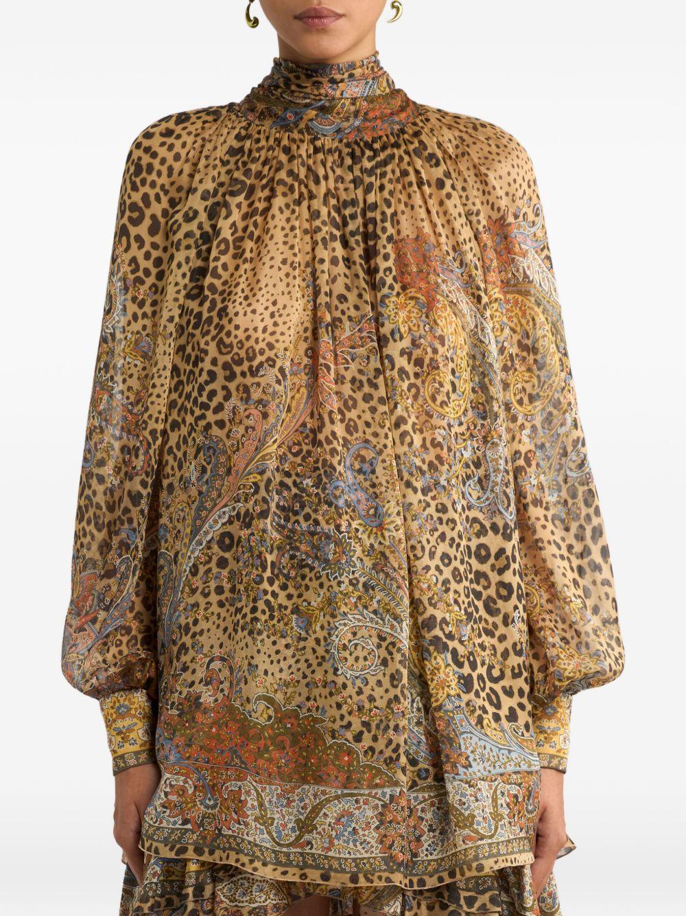 Top con stampa paisley animalier 