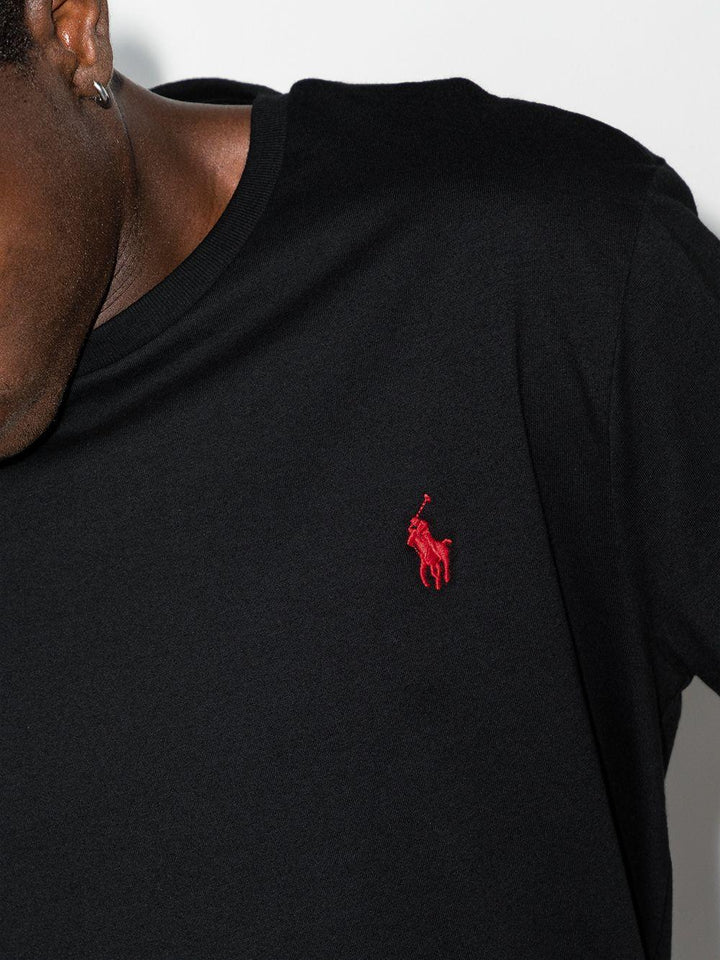 T-shirt nera con ricamo 