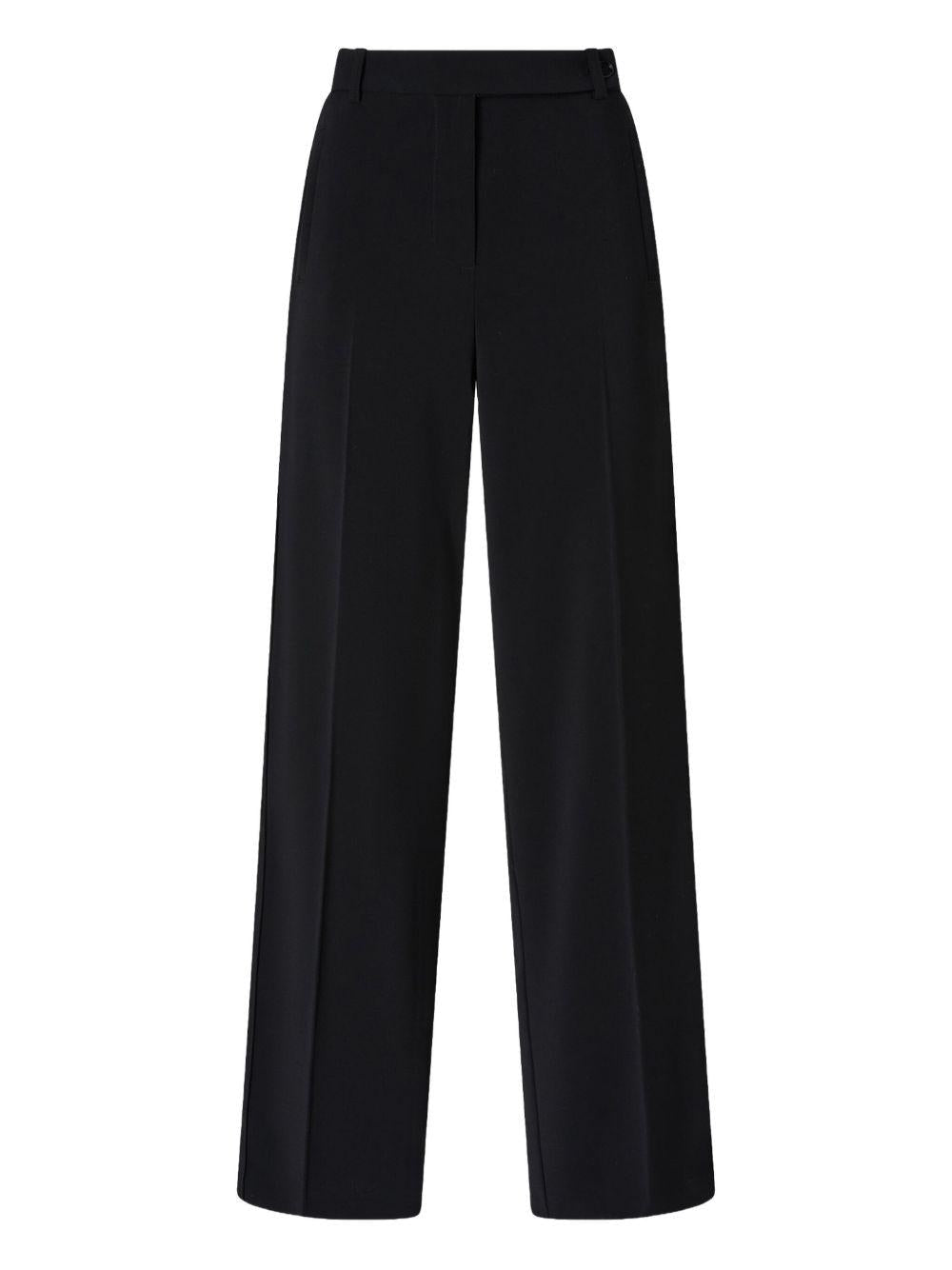 Pantaloni ampi 